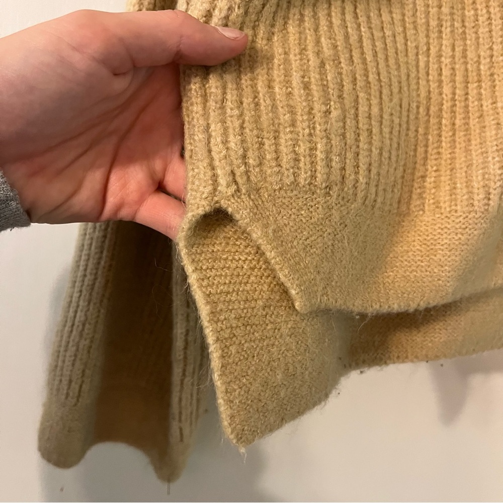 Topshop Cropped Turtleneck Sweater - Picture 3 of 6